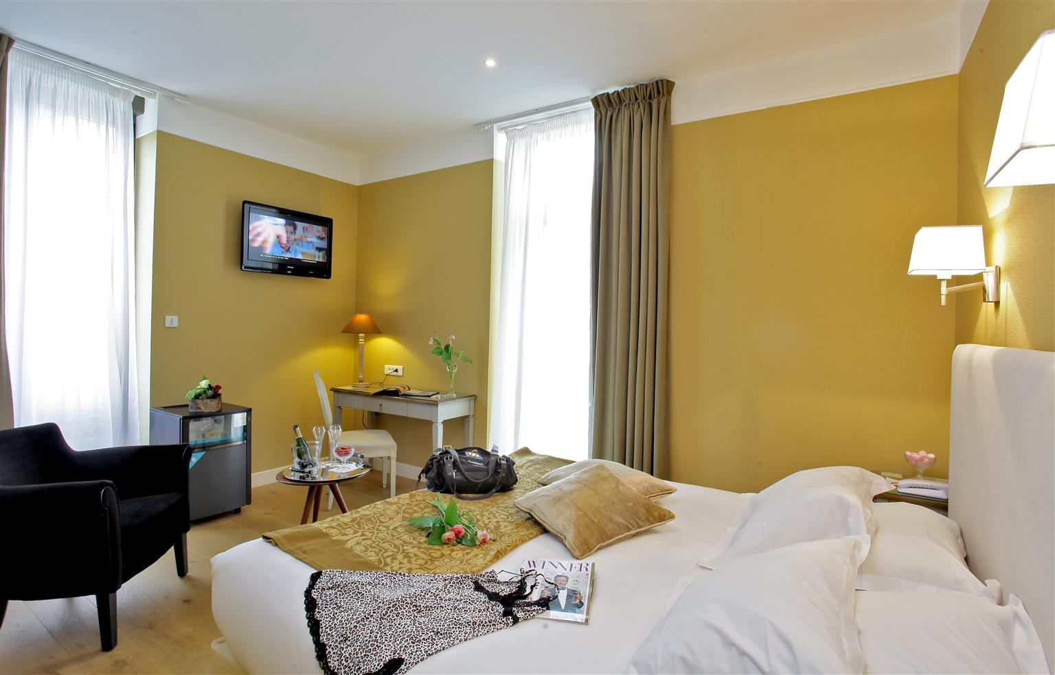 Best Western Le Renoir Sarlat Exterior foto